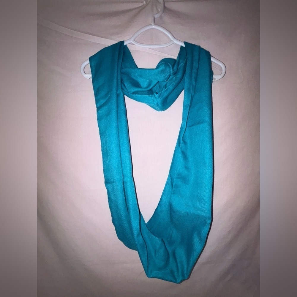 Chic Turquoise Scarf for Women